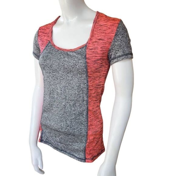 NWT Lida Collection Gray & Pink Heathered Athletic Tee Shirt (S/M) - Picture 2 of 6